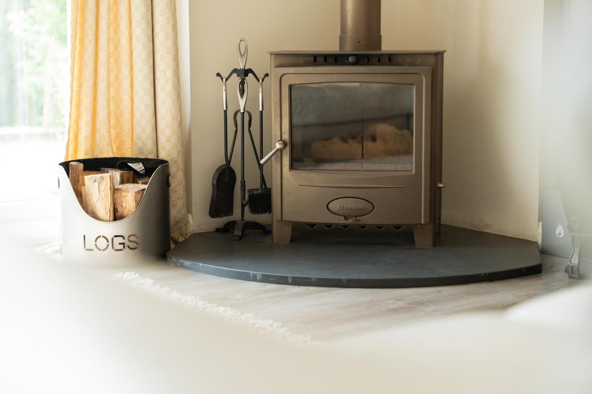 Birch Hollow, Fort William With Outdoor Fire Pit Ngoại thất bức ảnh